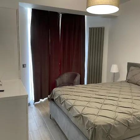 Cu 3 Alezzi Năvodari